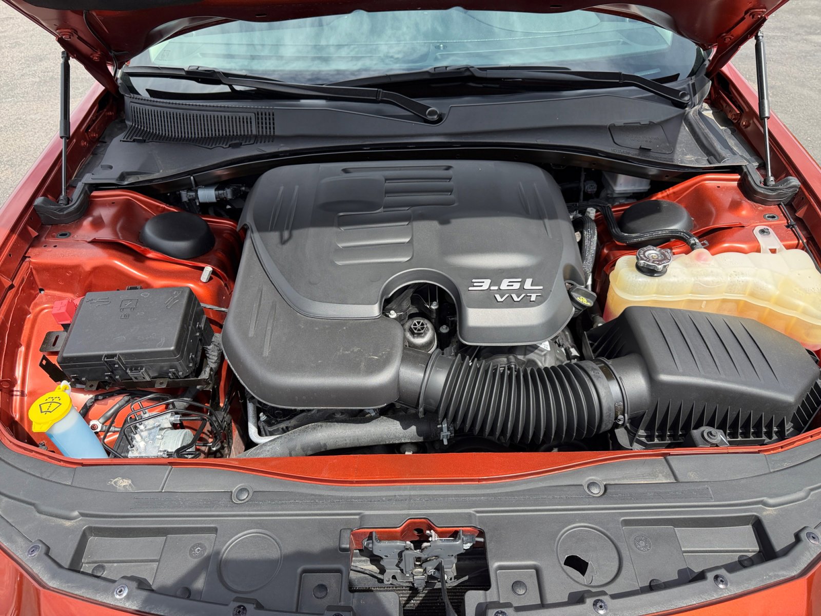 2020 Chrysler 300 Touring - Photo 21
