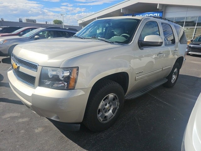2013 Chevrolet Tahoe LT photo 2