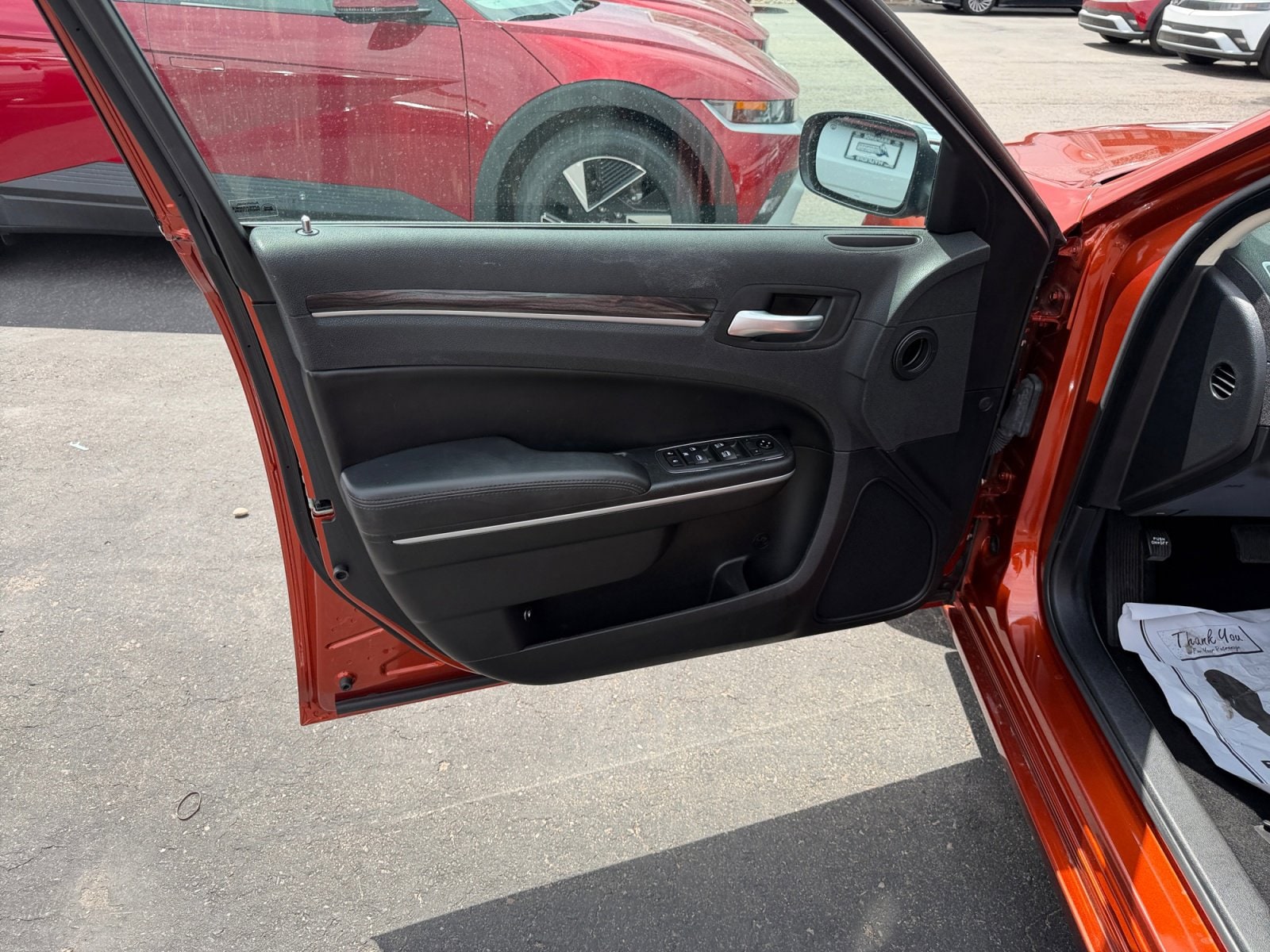 2020 Chrysler 300 Touring - Photo 13