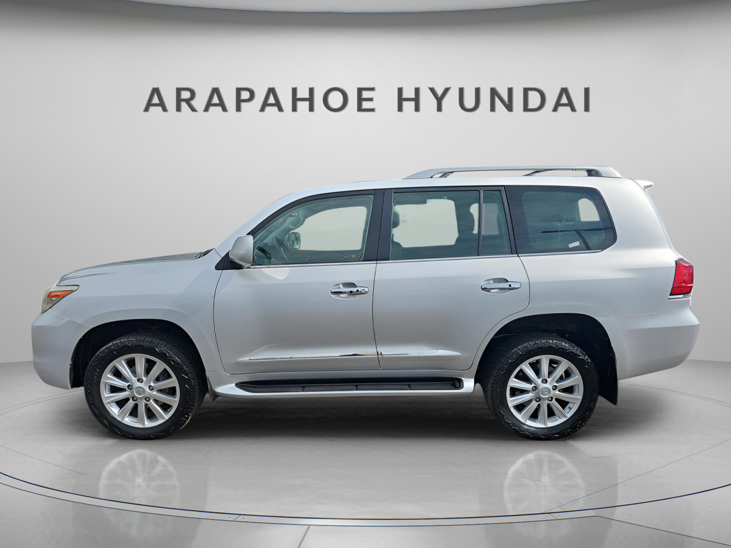 2008 Lexus LX 570 Base photo 2