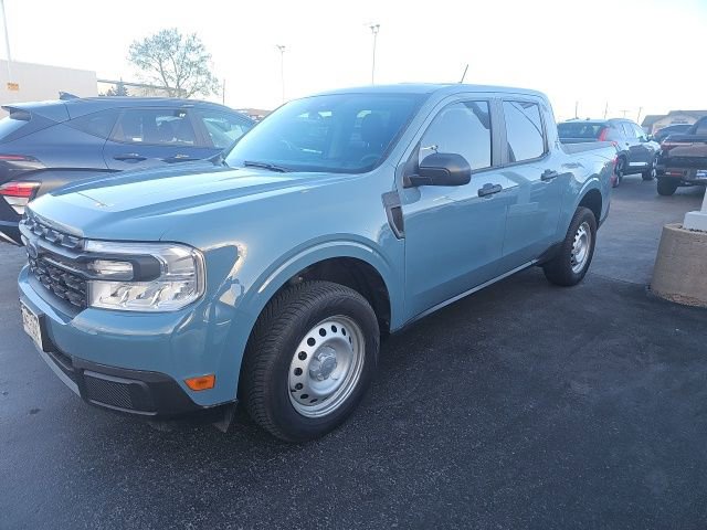 2023 Ford Maverick XL