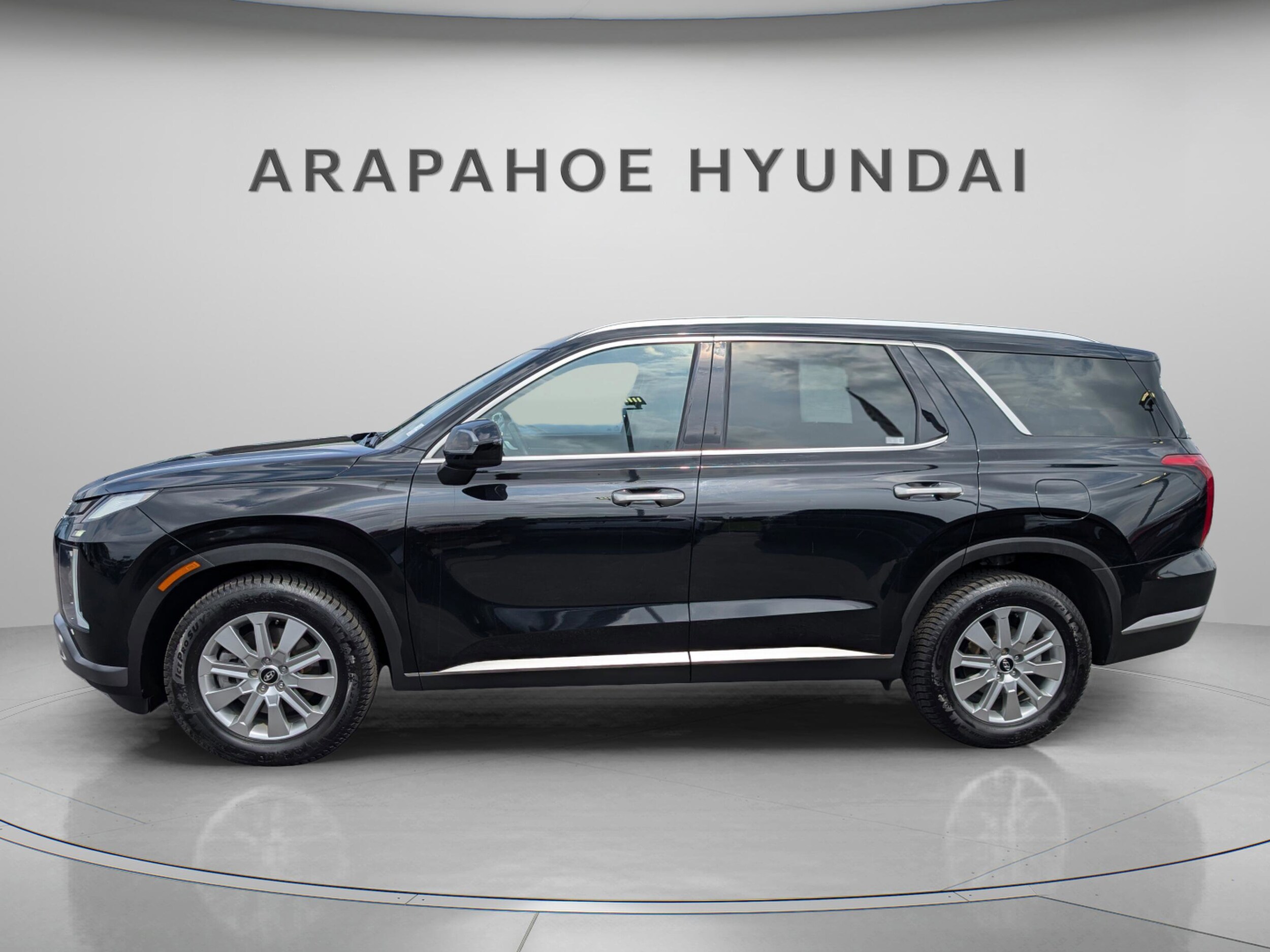2023 Hyundai Palisade SEL photo 2
