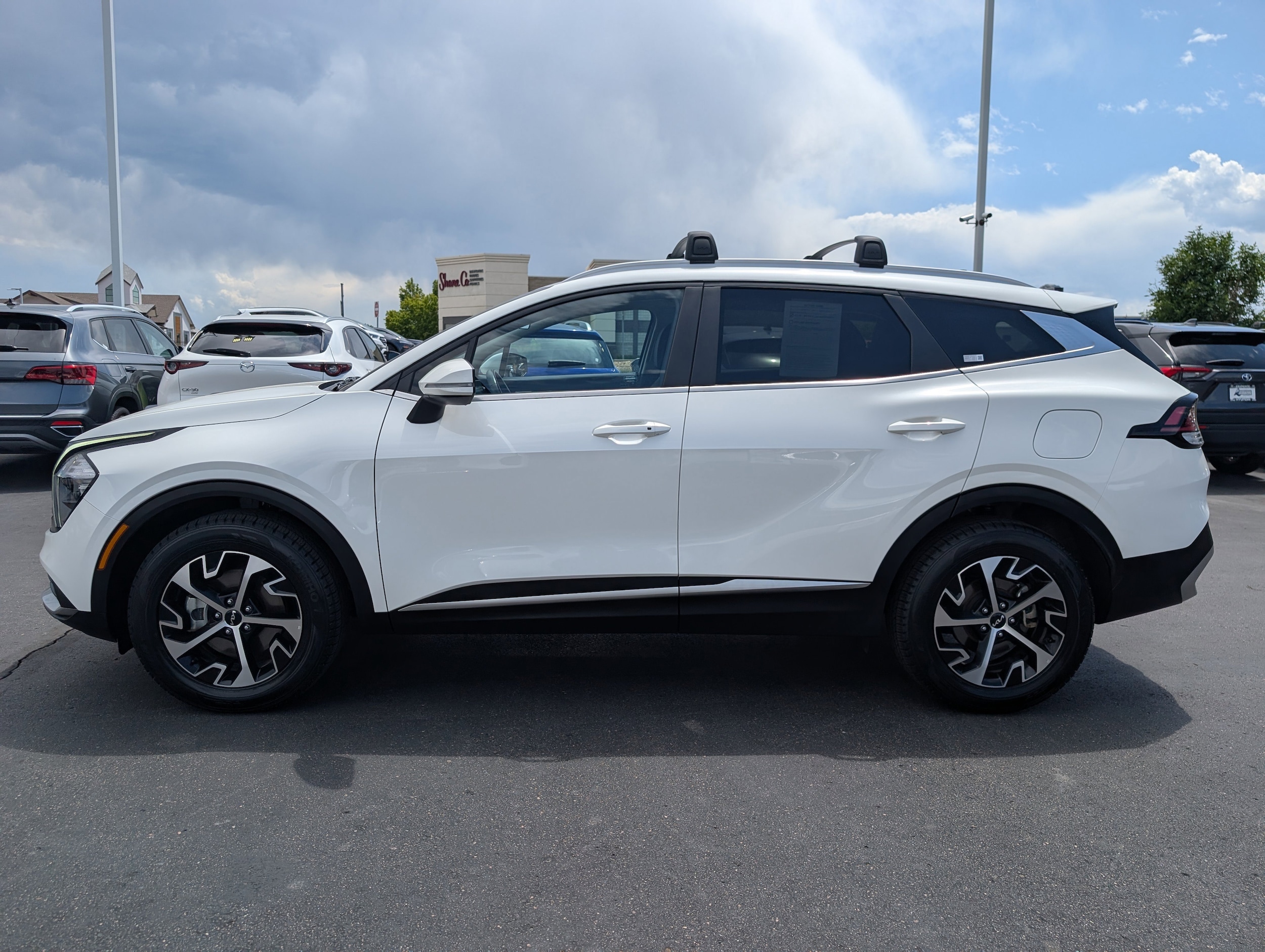 Used 2023 Kia Sportage EX Hybrid with VIN KNDPVCAG0P7043493 for sale in Centennial, CO