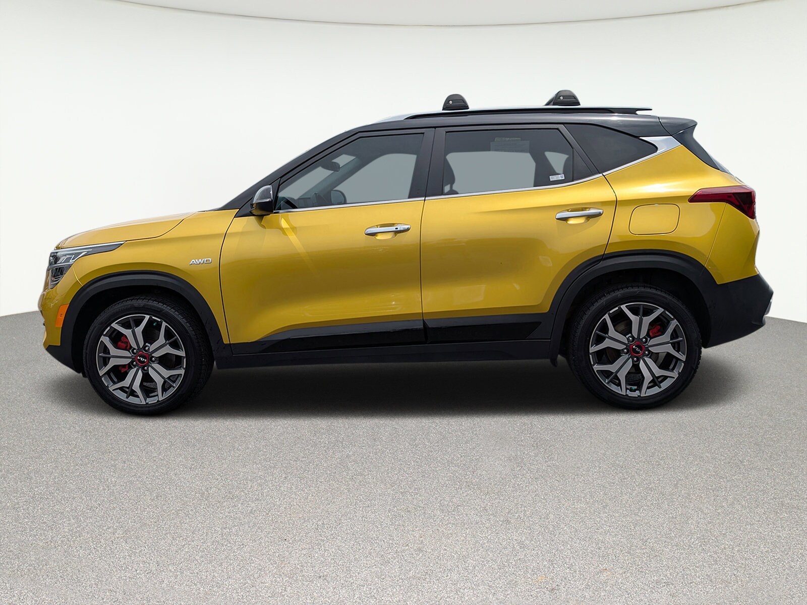 Used 2022 Kia Seltos SX with VIN KNDETCA25N7283301 for sale in Centennial, CO