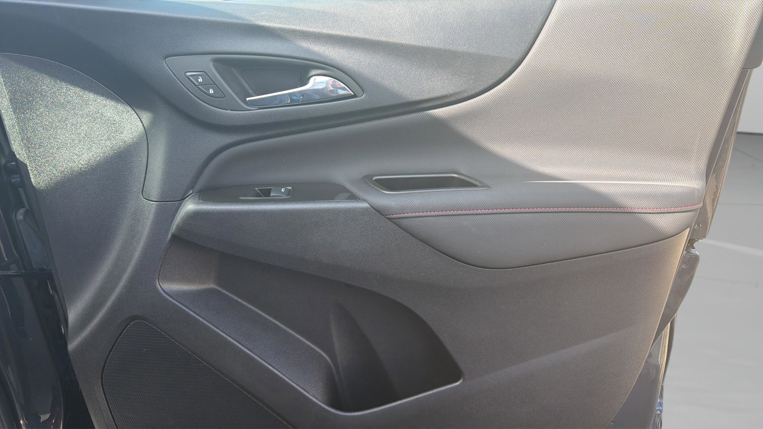 2022 Chevrolet Equinox RS - Photo 21