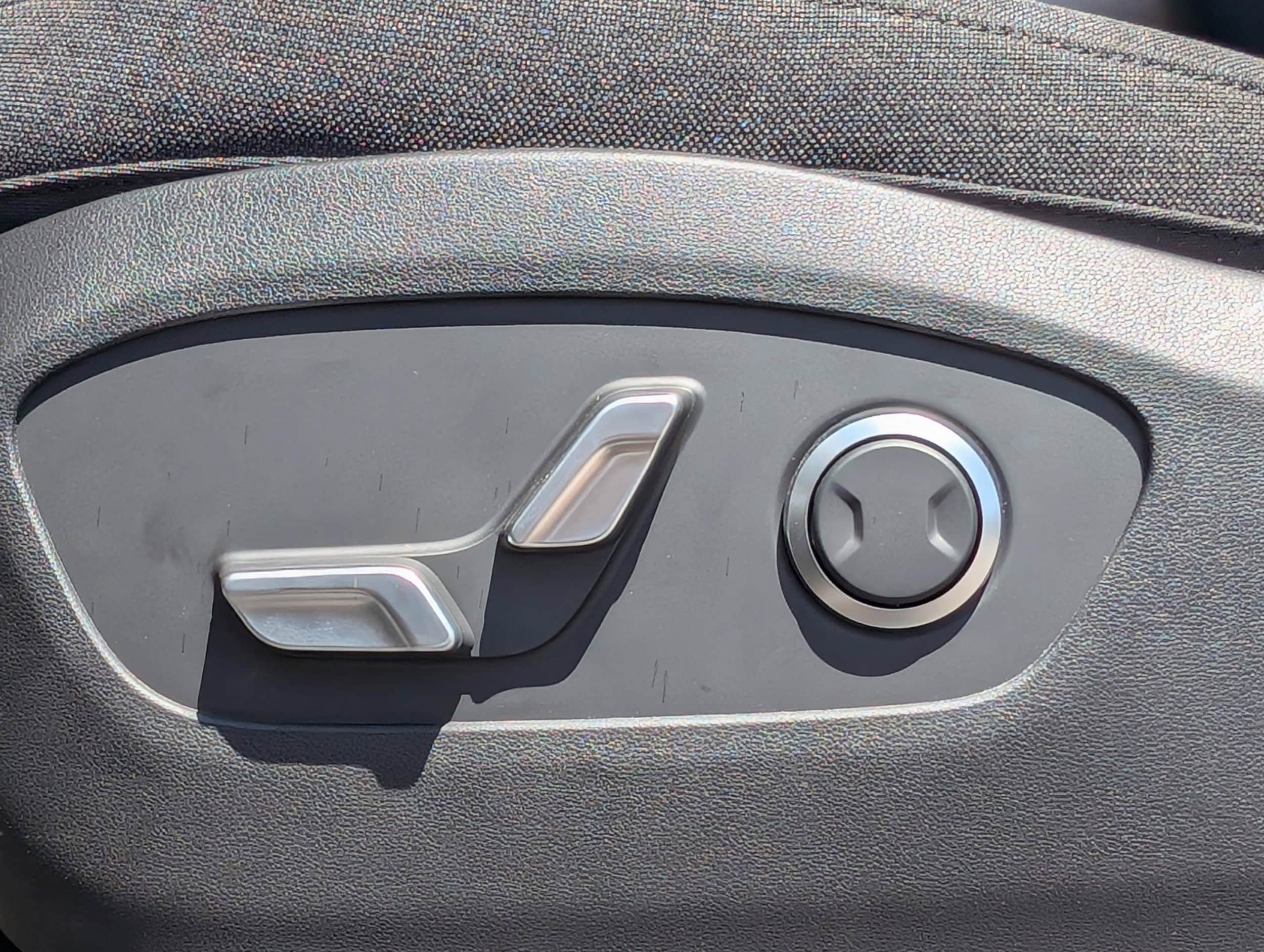 2026 Hyundai IONIQ 9 SE - Photo 14