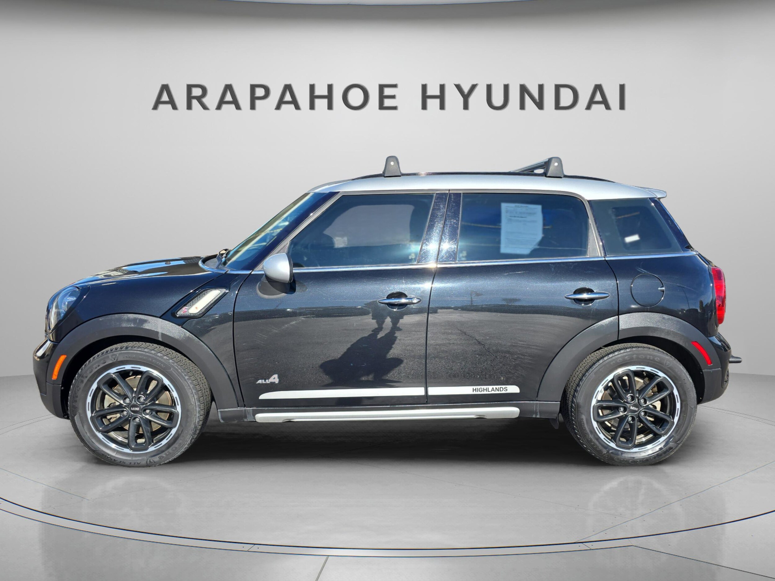 2016 Mini Countryman S ALL4 photo 2