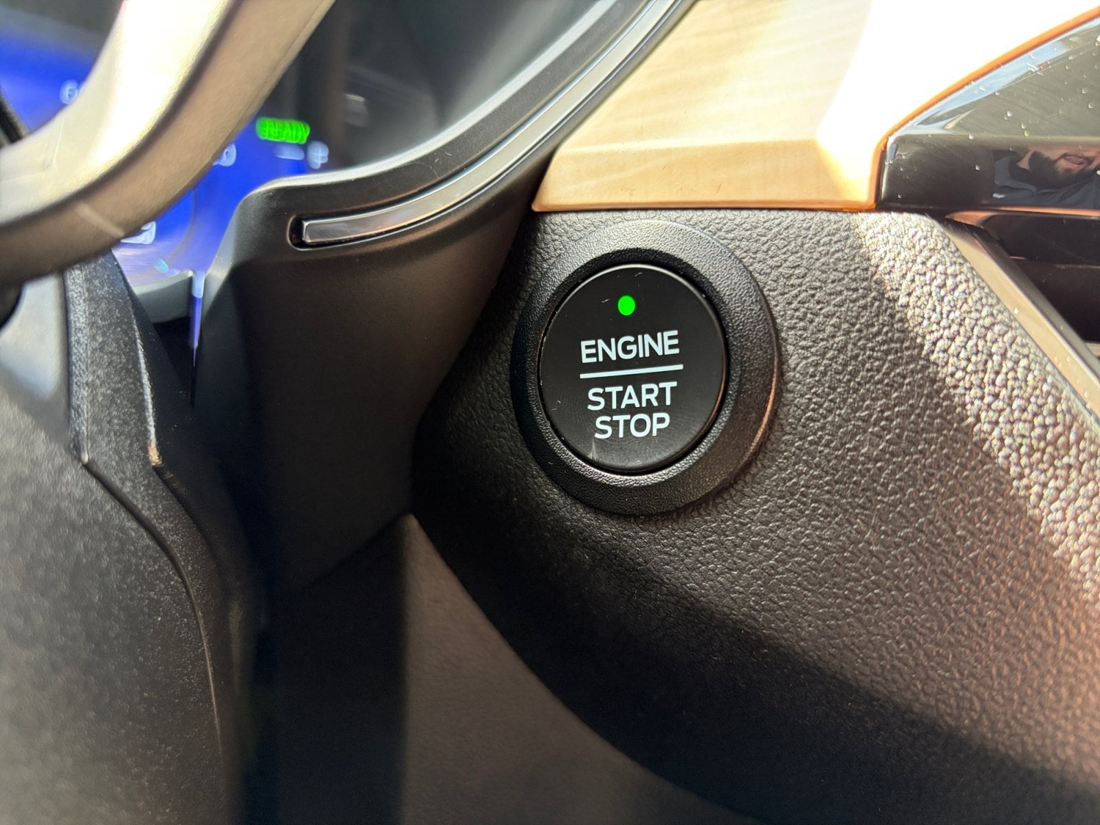 2022 Ford Escape Titanium - Photo 22