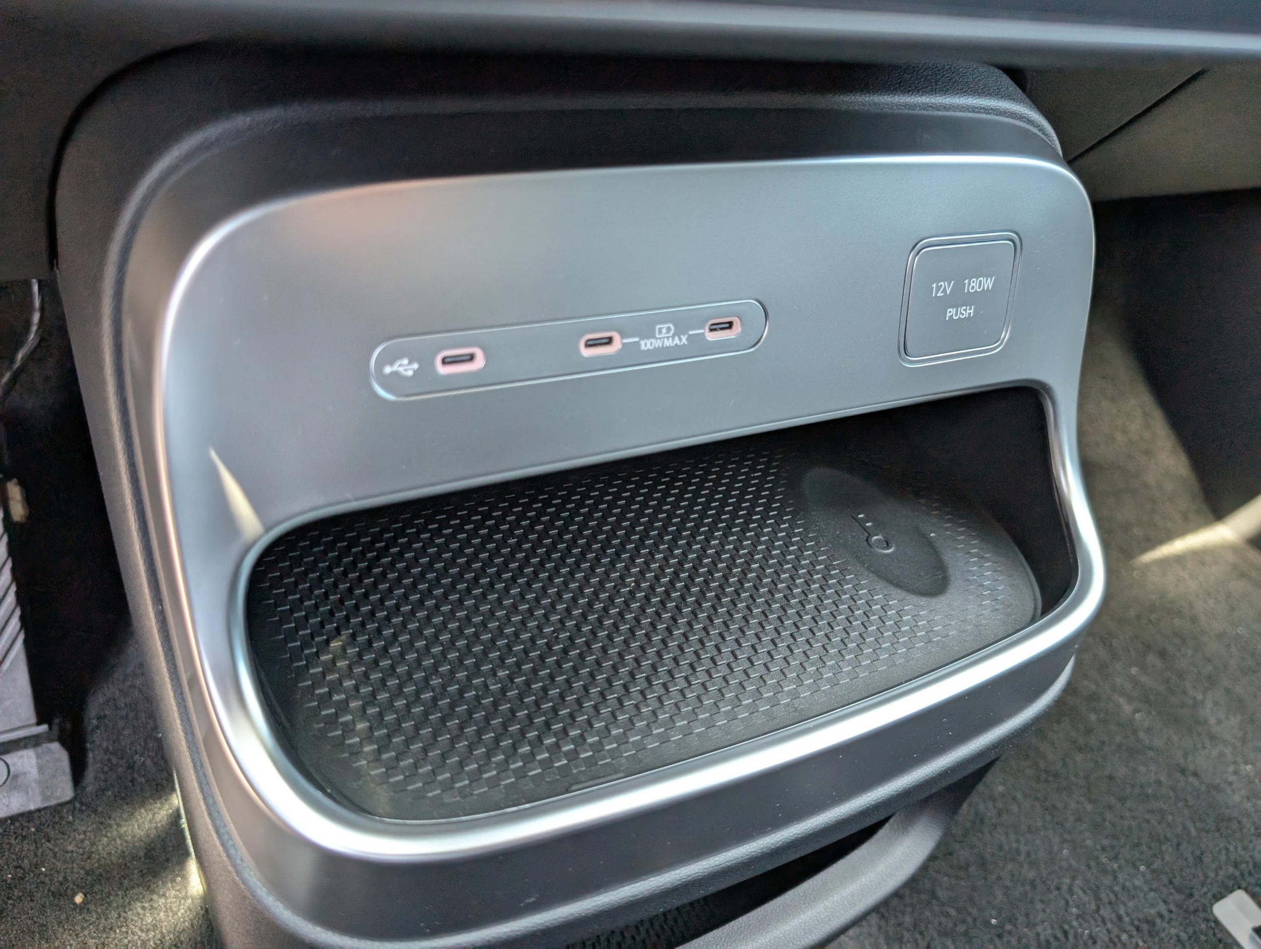 2026 Hyundai IONIQ 9 SE - Photo 33