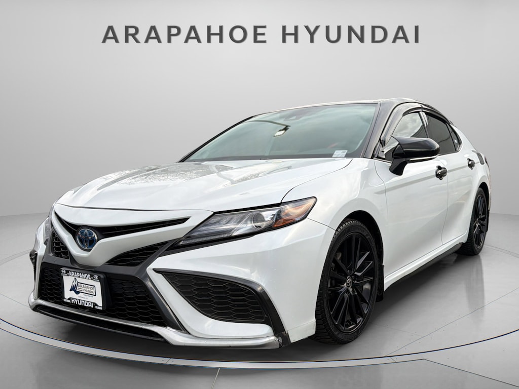 Used 2022 Toyota Camry Hybrid XSE Sedan