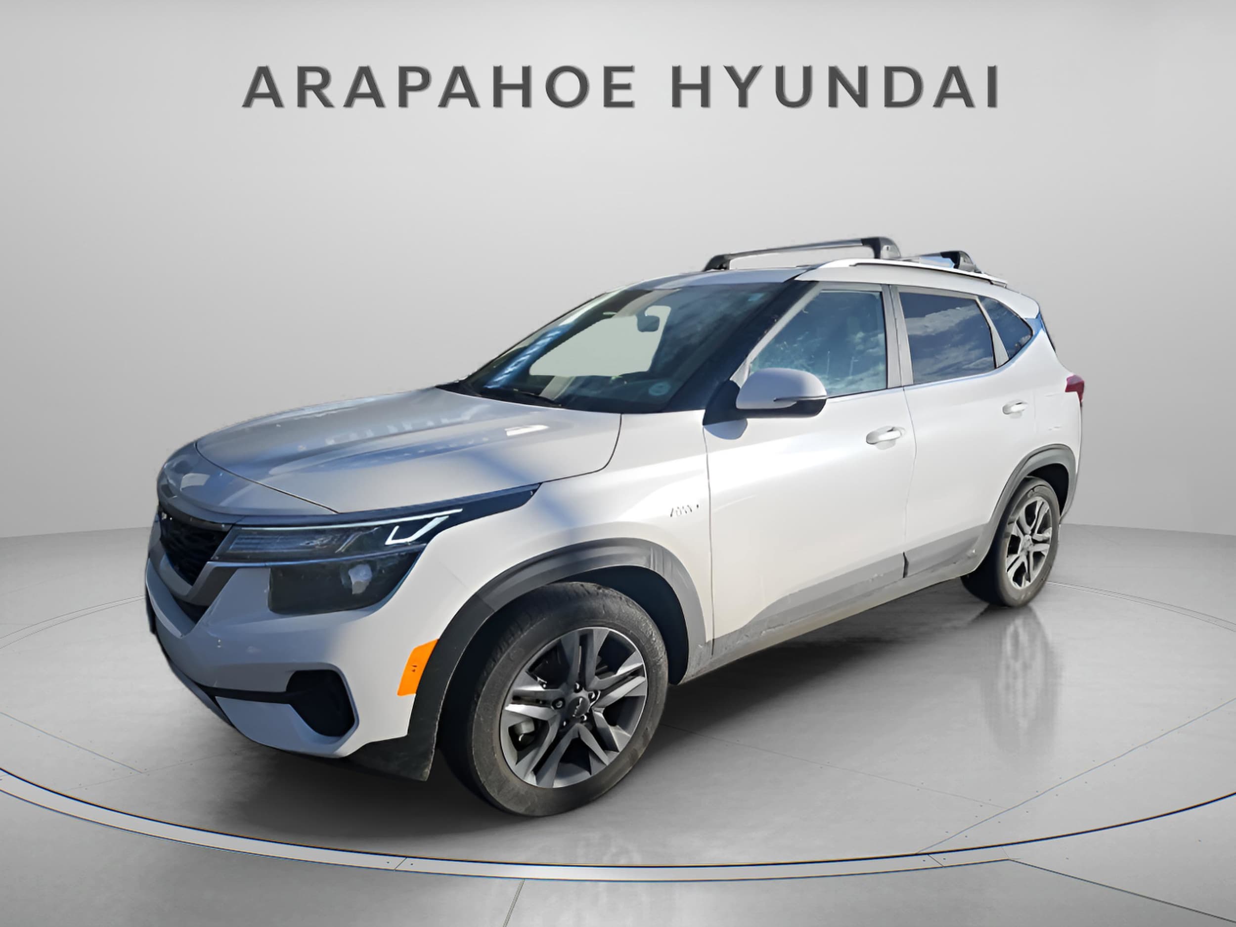 2023 Kia Seltos S's photo