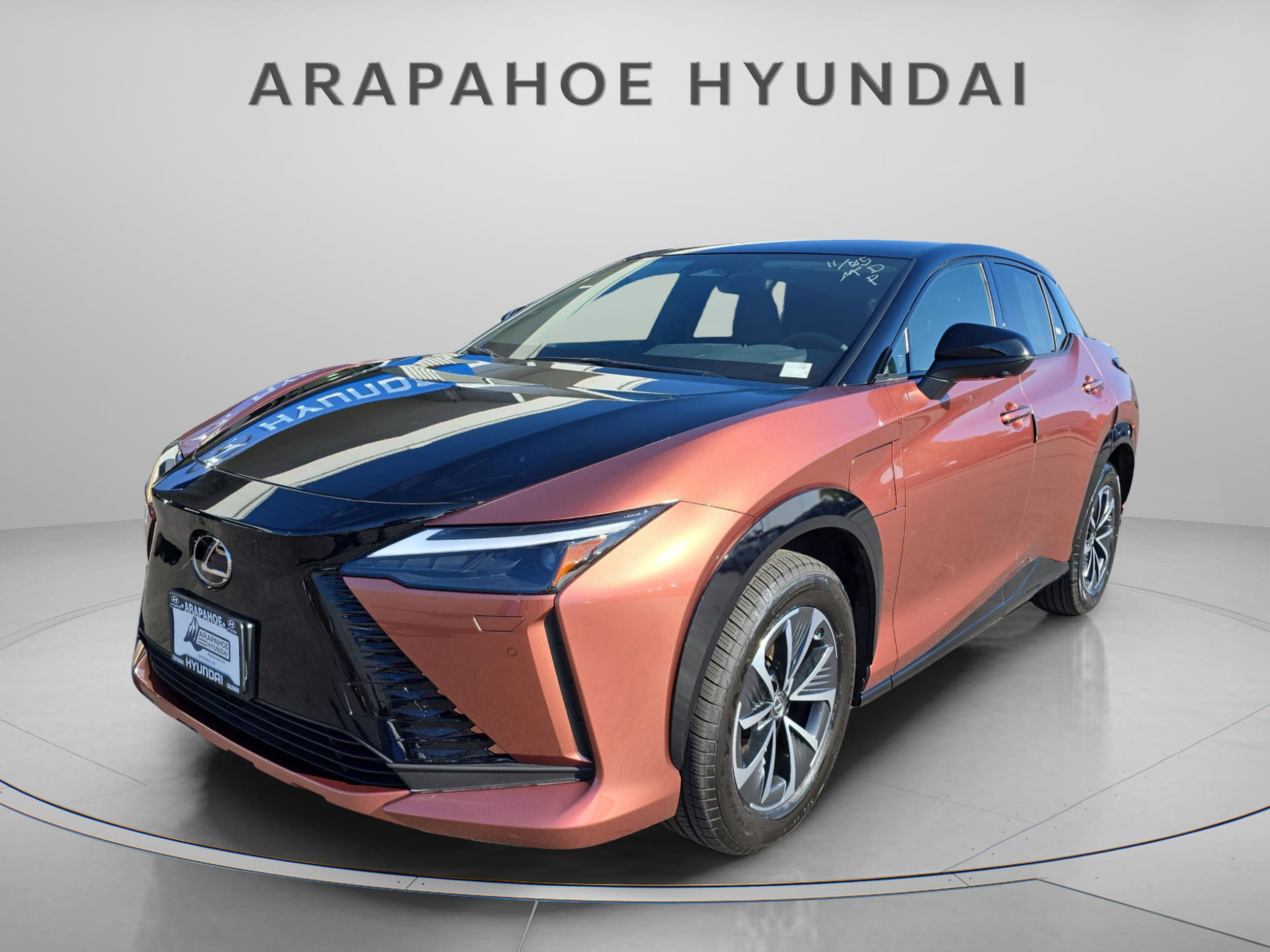 2025 Lexus RZ Premium's photo