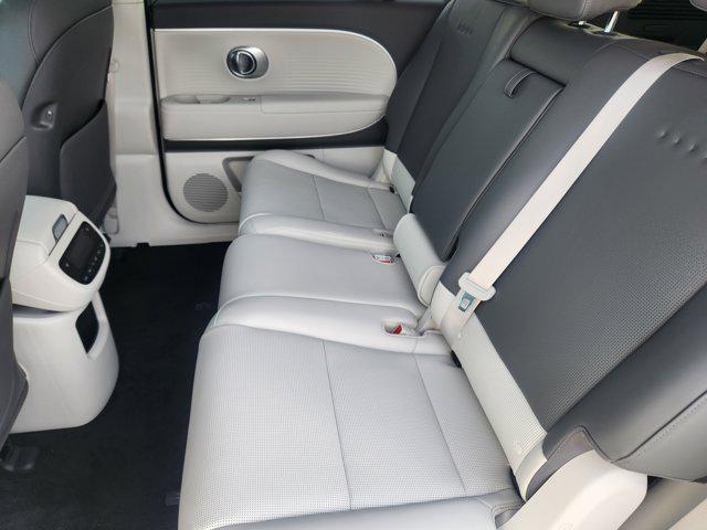 2026 Hyundai IONIQ 9 SEL - Photo 17