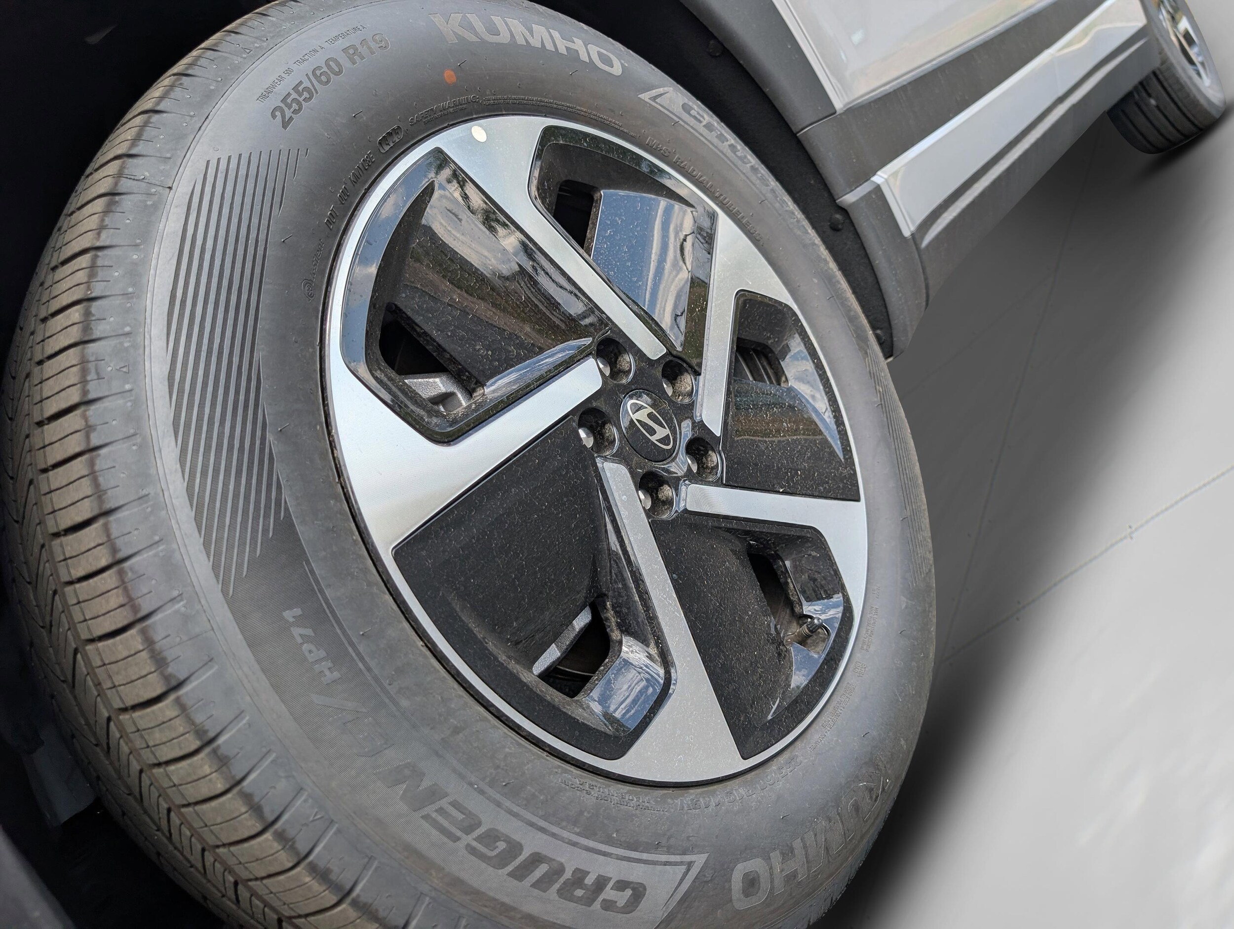 2026 Hyundai IONIQ 9 SE - Photo 9