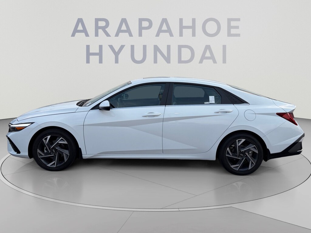Certified 2025 Hyundai Elantra Limited Sedan