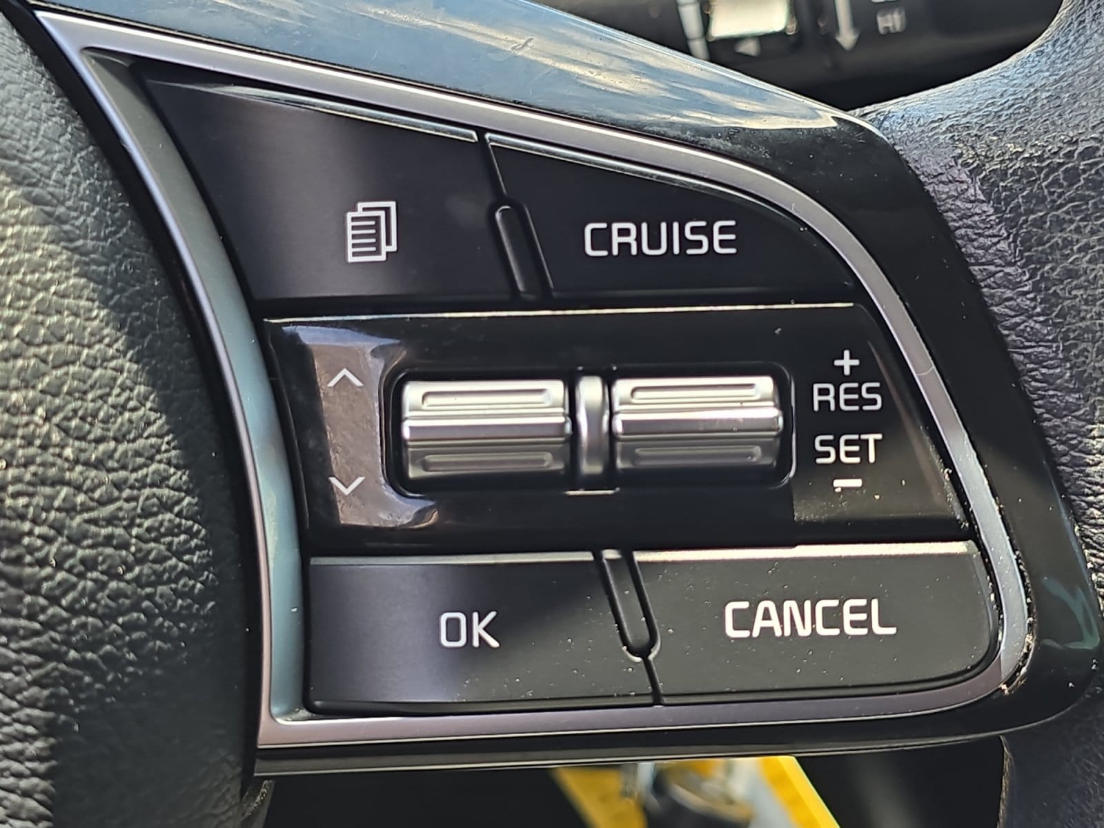 2020 Kia FORTE LXS - Photo 18