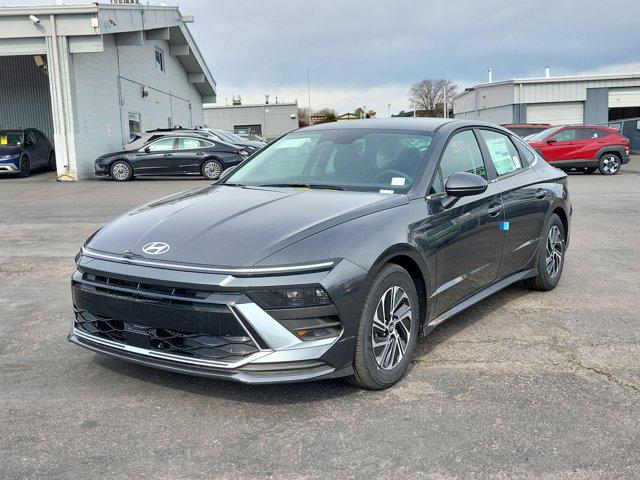 2026 Hyundai Sonata Hybrid