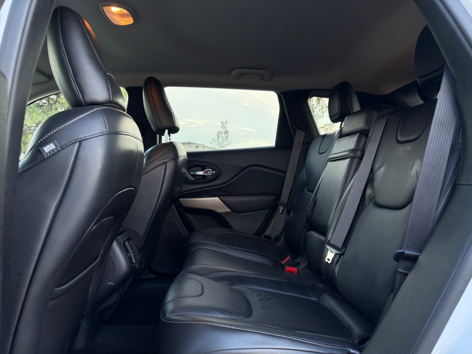 2017 Jeep Cherokee Limited - Photo 28