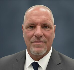 Staff member Dennis Majewski from ID_2a1a3c0974fd