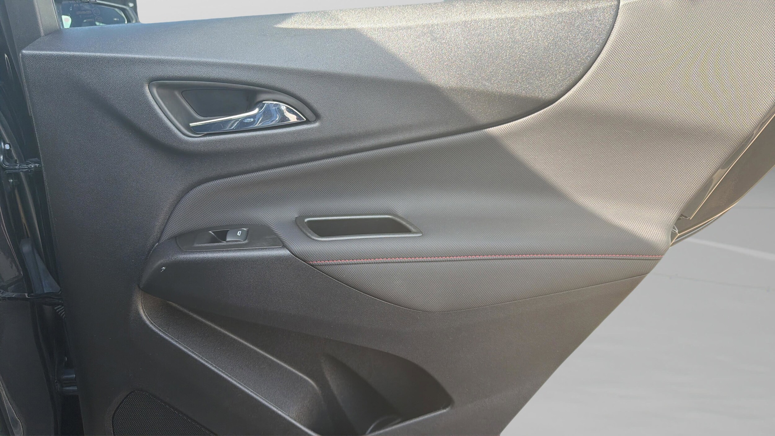 2022 Chevrolet Equinox RS - Photo 18