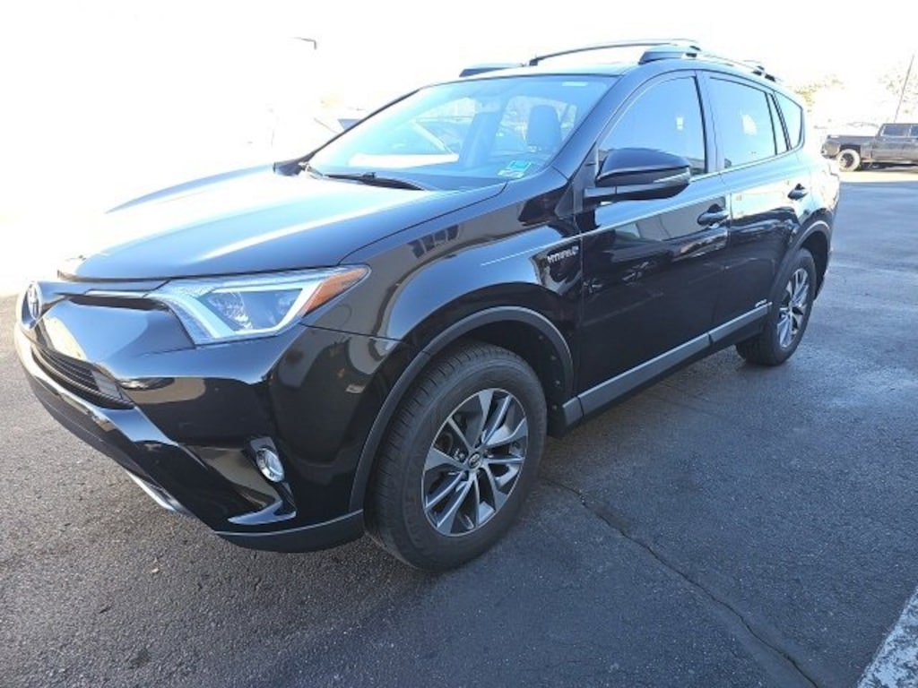 Used 2016 Toyota RAV4 Hybrid XLE SUV