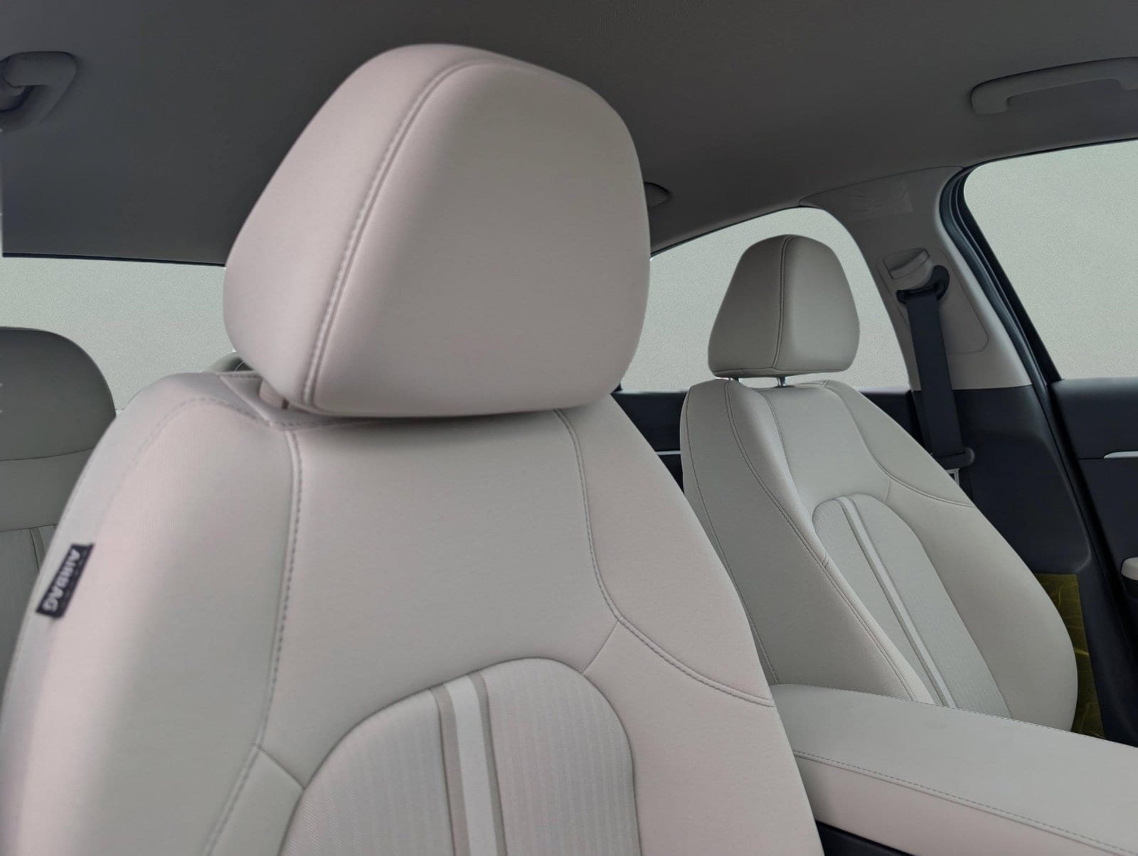 2025 Hyundai Sonata SE - Photo 21