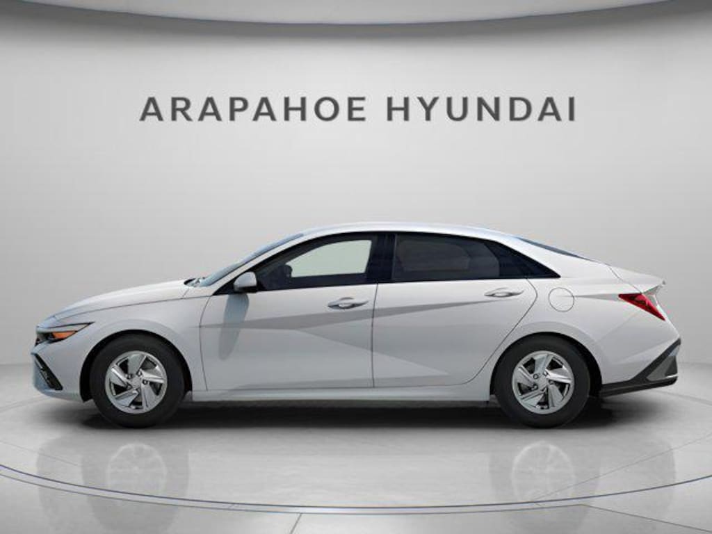 New 2026 Hyundai Elantra SE Sedan