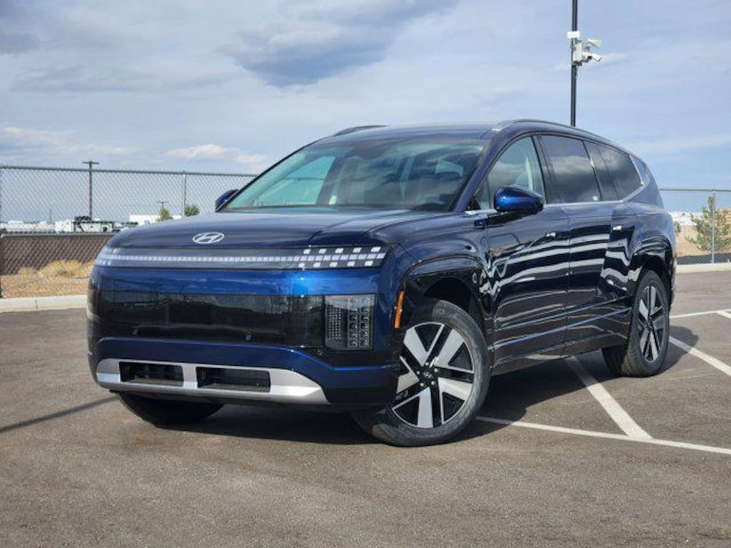 New 2026 Hyundai IONIQ 9 SEL SUV