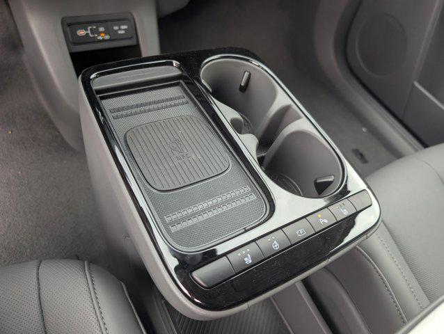 2025 Hyundai IONIQ 5 SEL - Photo 30