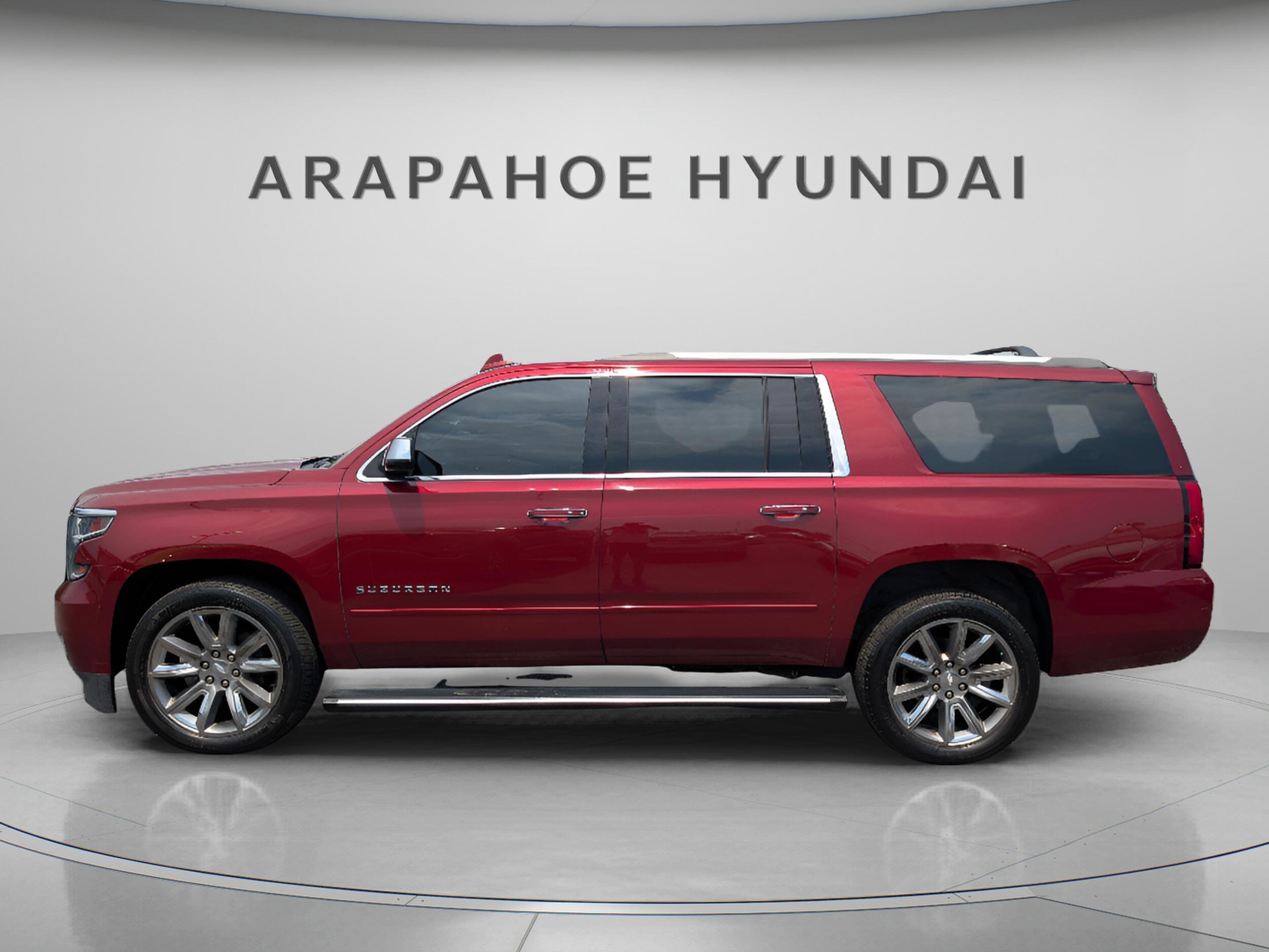 2017 Chevrolet Suburban Premier photo 2