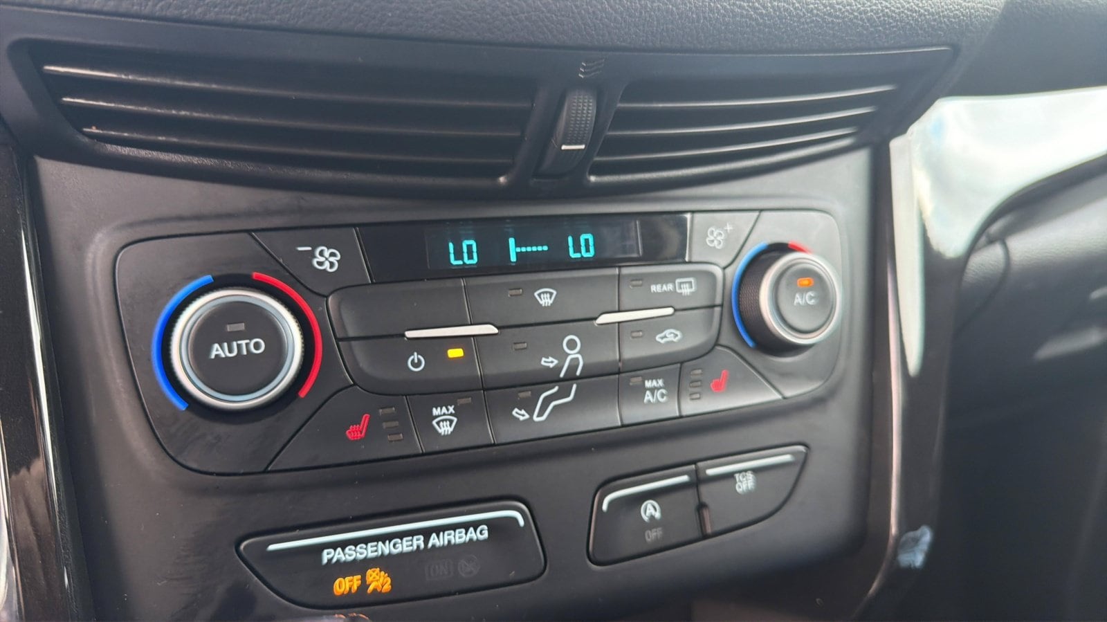 2019 Ford Escape SE - Photo 20