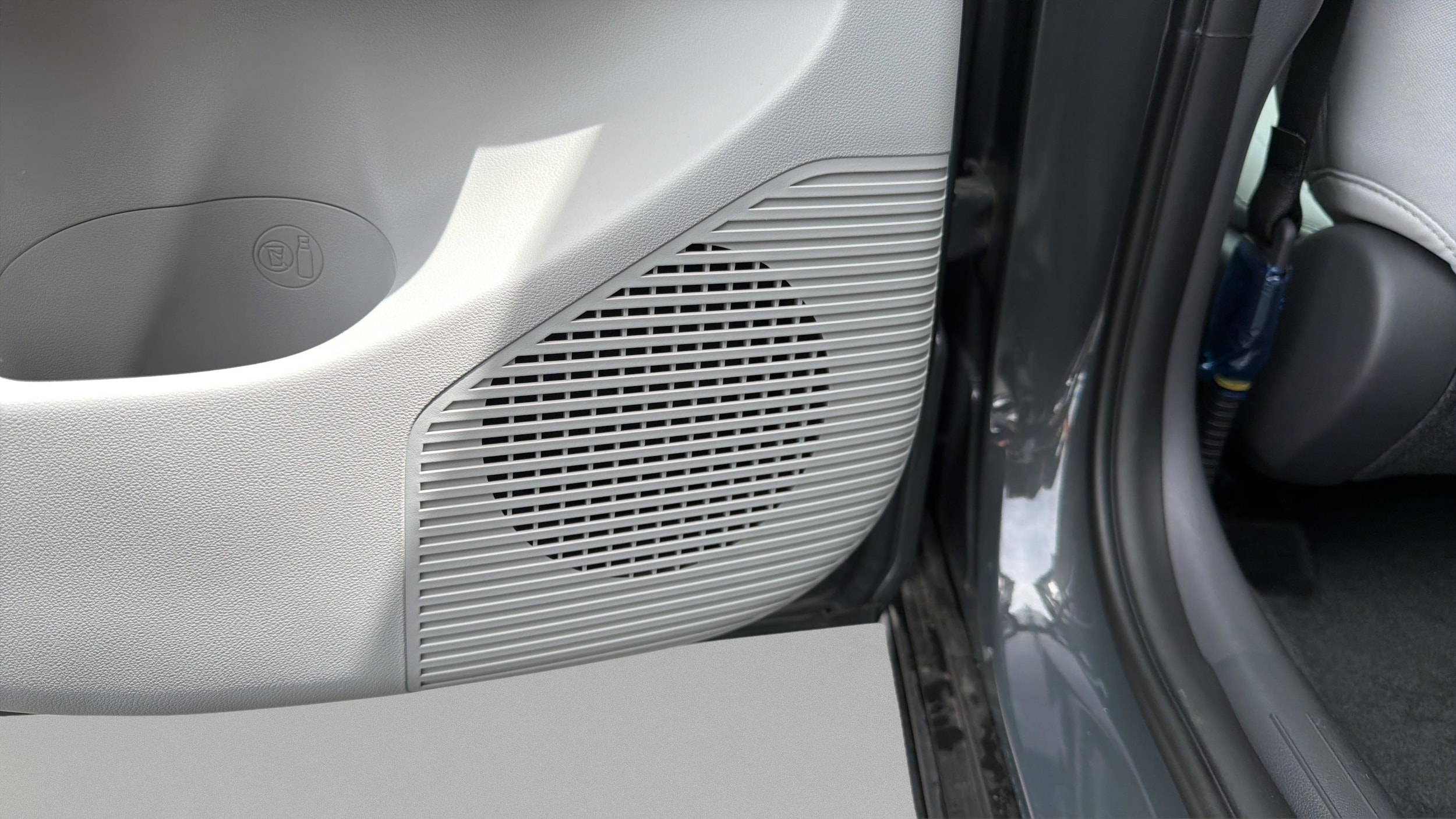 2025 Hyundai Kona SEL Convenience - Photo 21