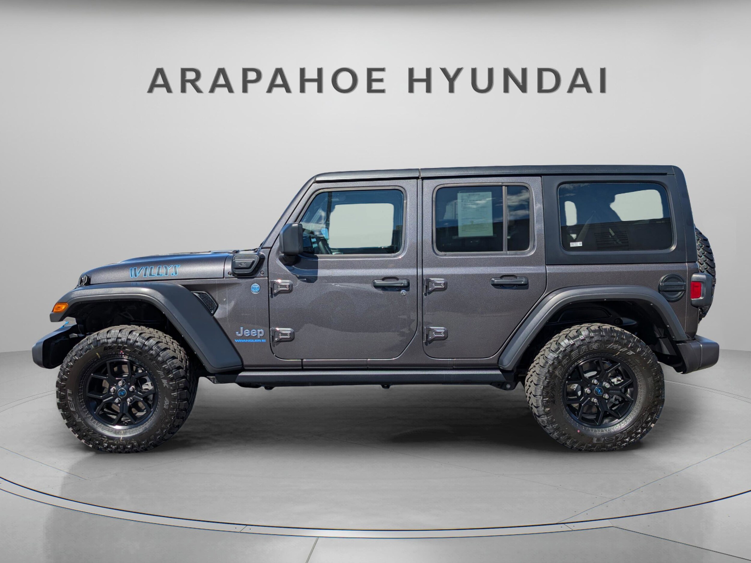 2024 Jeep Wrangler 4xe Willys photo 2