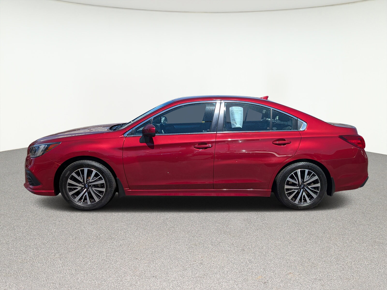 2018 Subaru Legacy 2.5i Premium photo 2