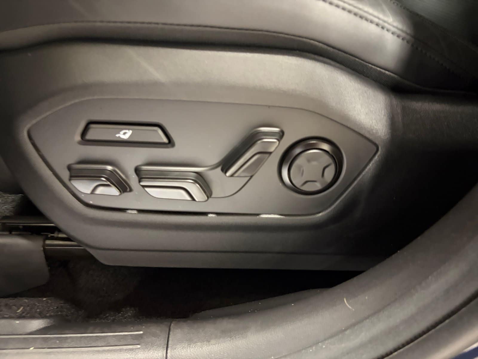 2026 Hyundai Santa Fe Calligraphy - Photo 11