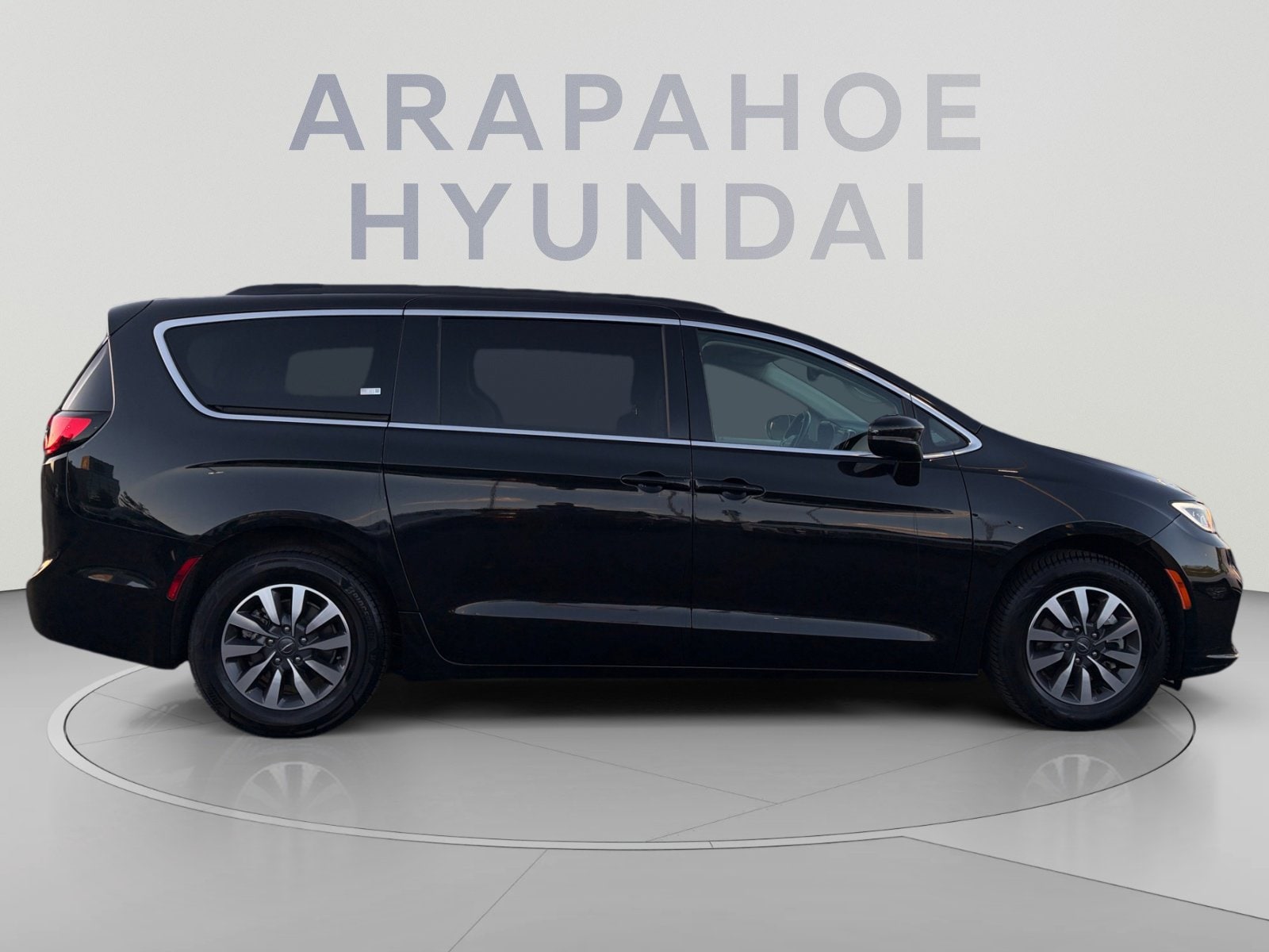 2021 Chrysler Pacifica Hybrid Touring - Photo 6
