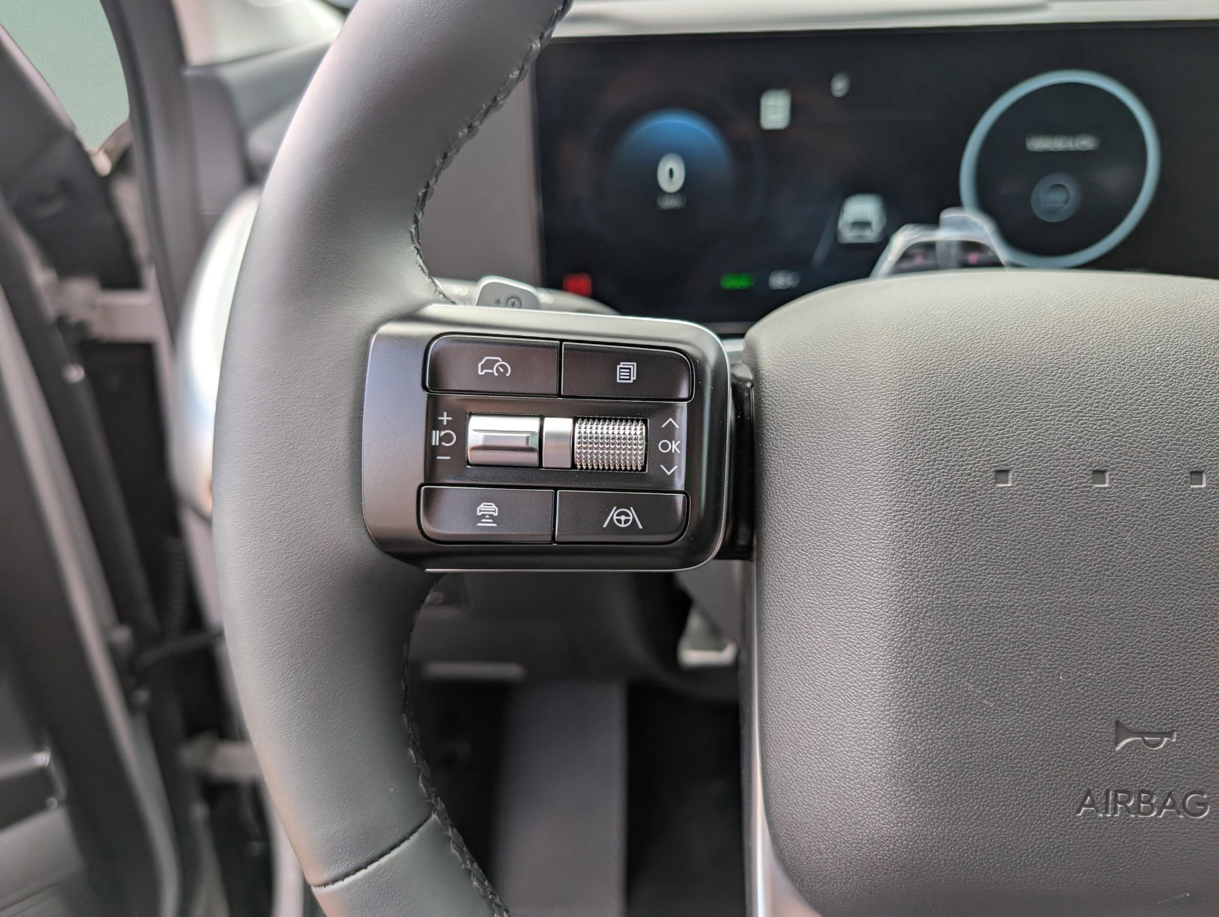 2026 Hyundai IONIQ 9 SE - Photo 27