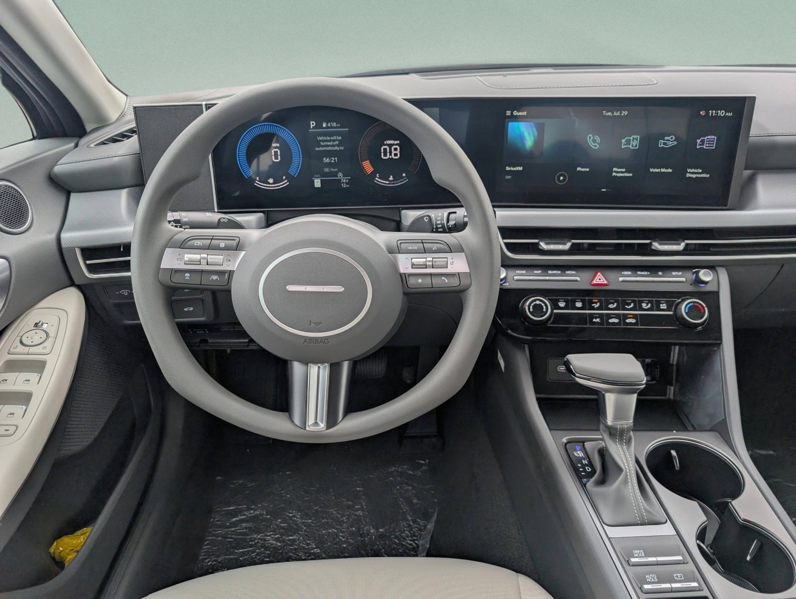 2025 Hyundai Sonata SE - Photo 18