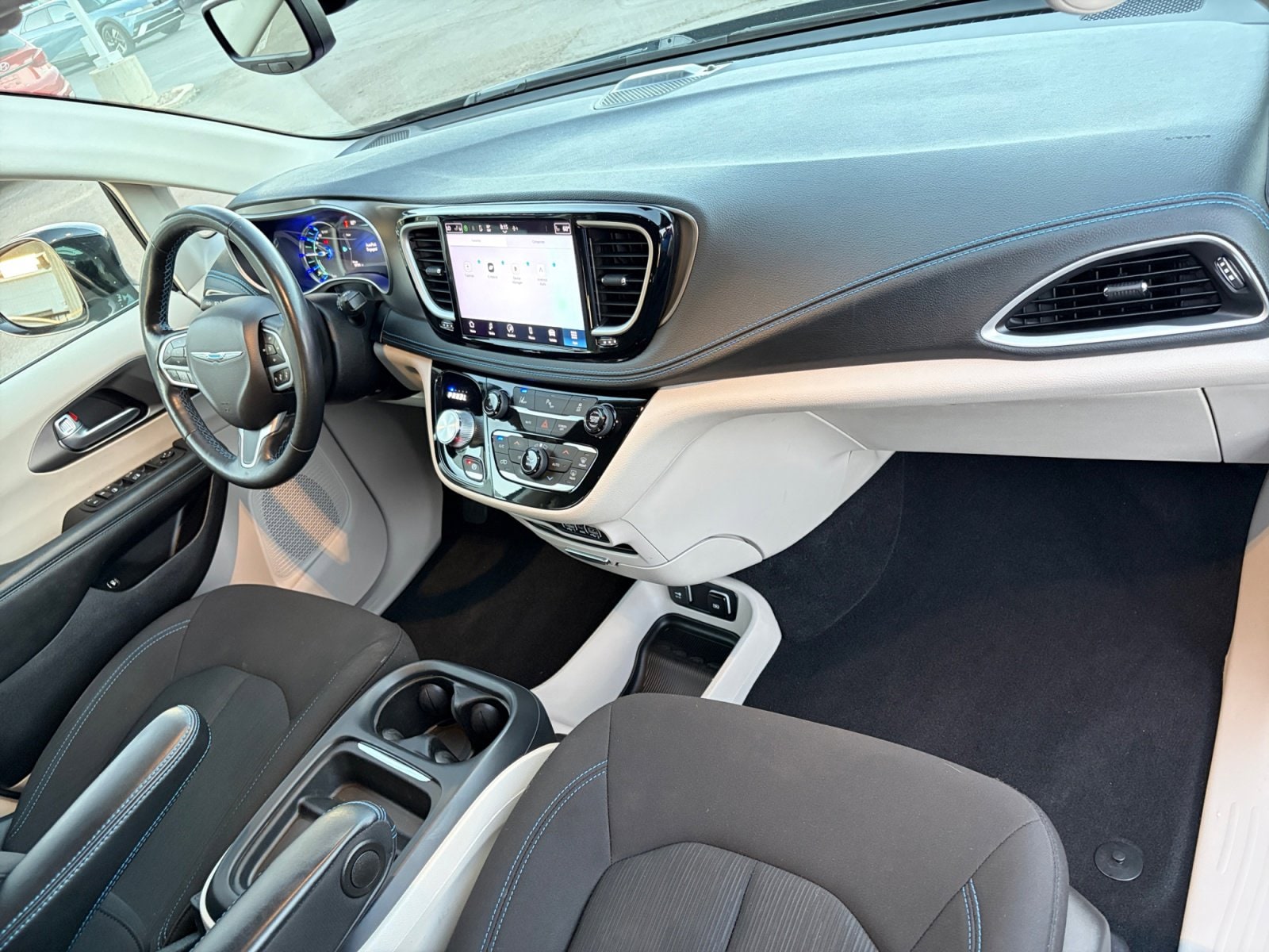 2021 Chrysler Pacifica Hybrid Touring - Photo 33
