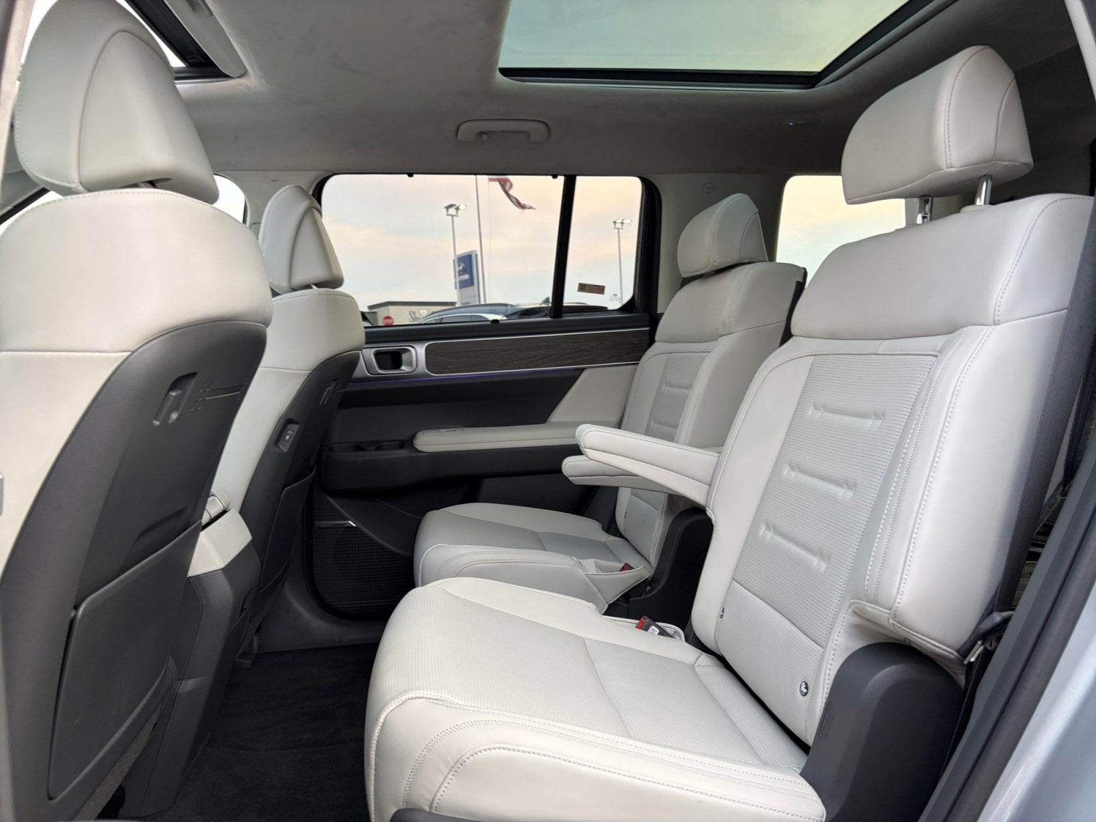 2026 Hyundai Santa Fe Calligraphy - Photo 29