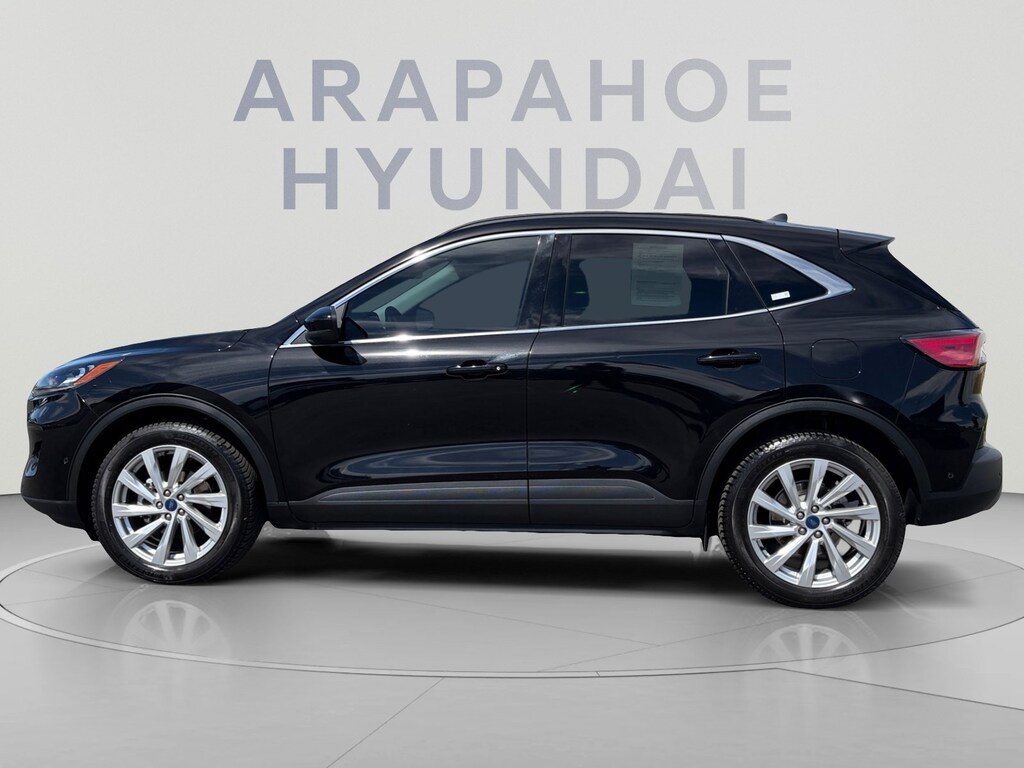 Used 2022 Ford Escape Titanium Hybrid SUV