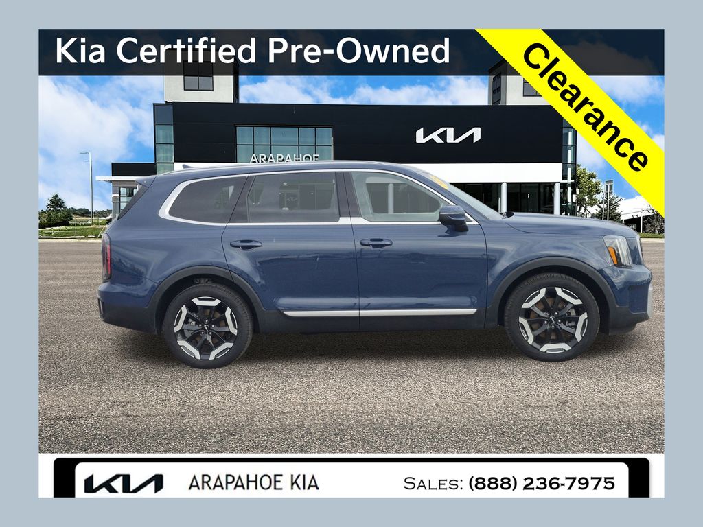 2025 Kia Telluride EX's photo