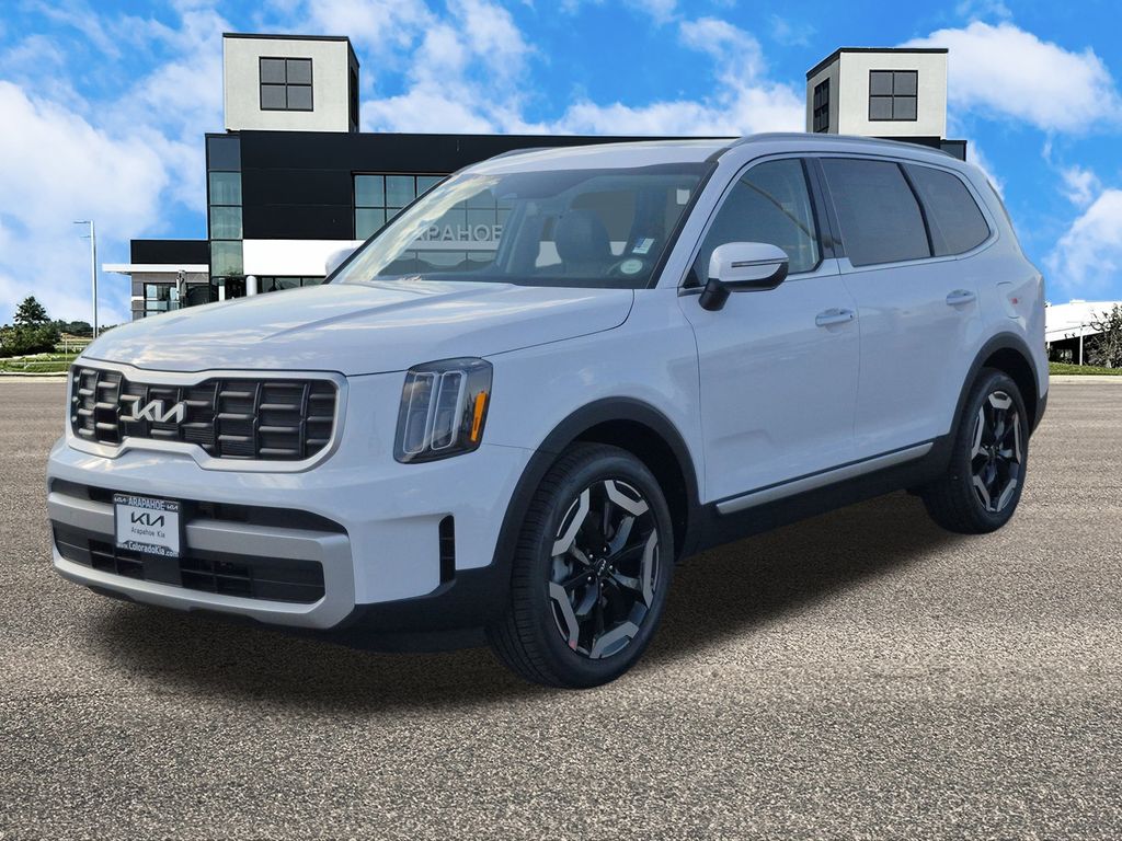 2025 Kia Telluride S photo 3