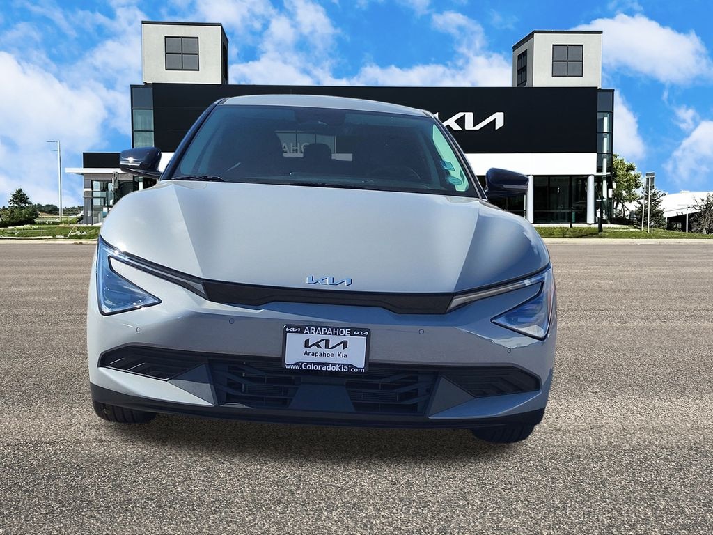 New 2025 Kia EV6 Light SUV