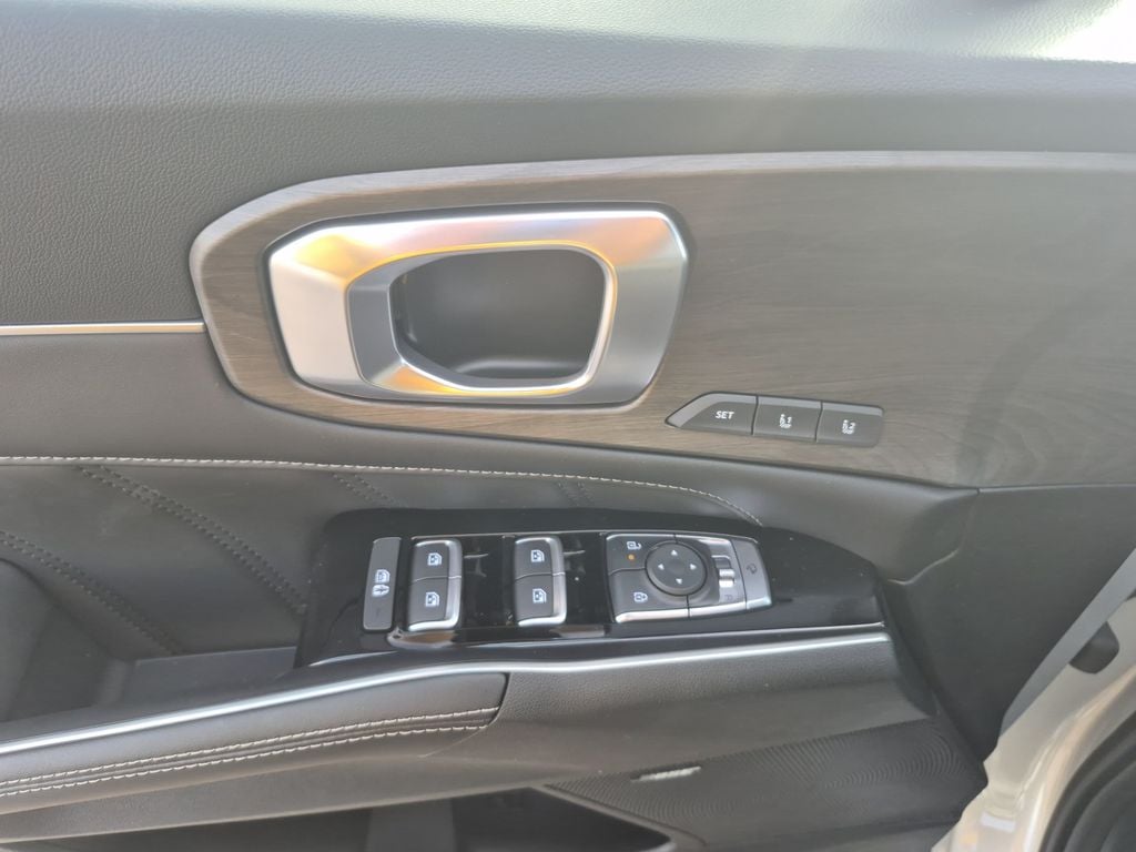 2026 Kia Sorento X-Line SX Prestige - Photo 7