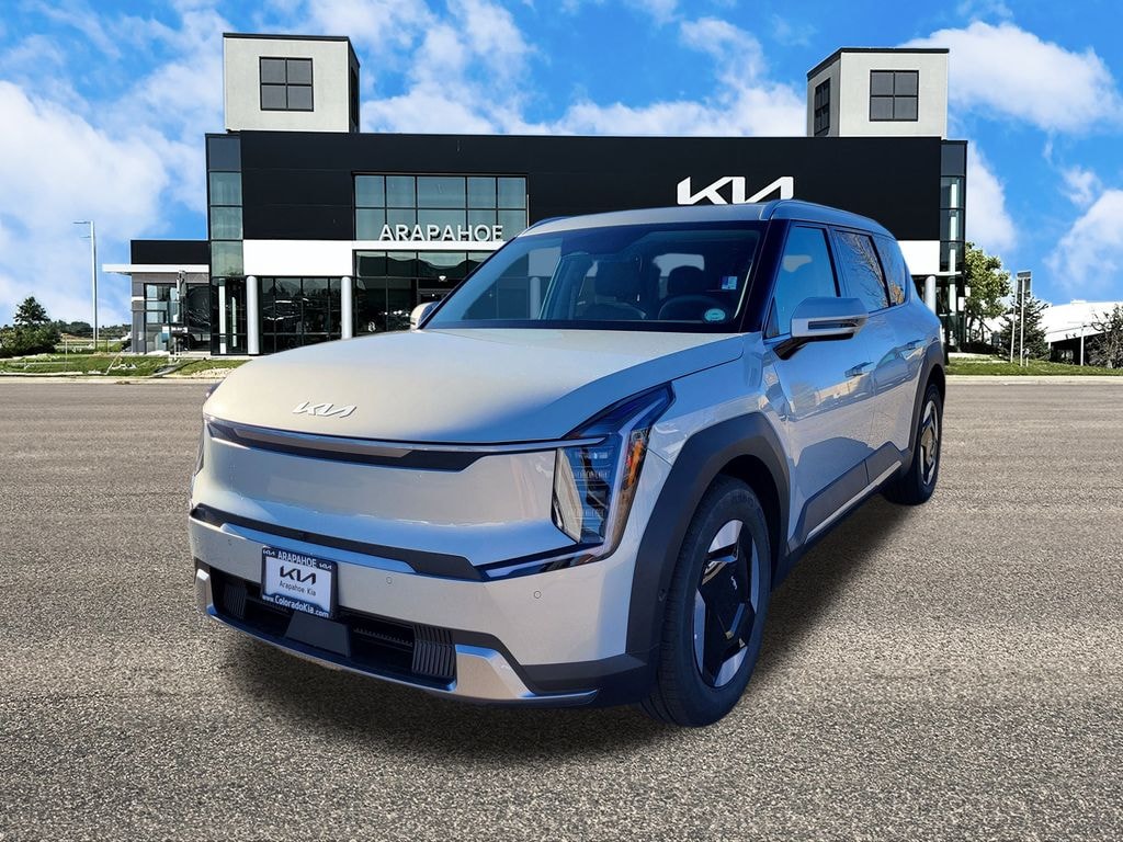 New 2026 Kia EV9 Wind SUV