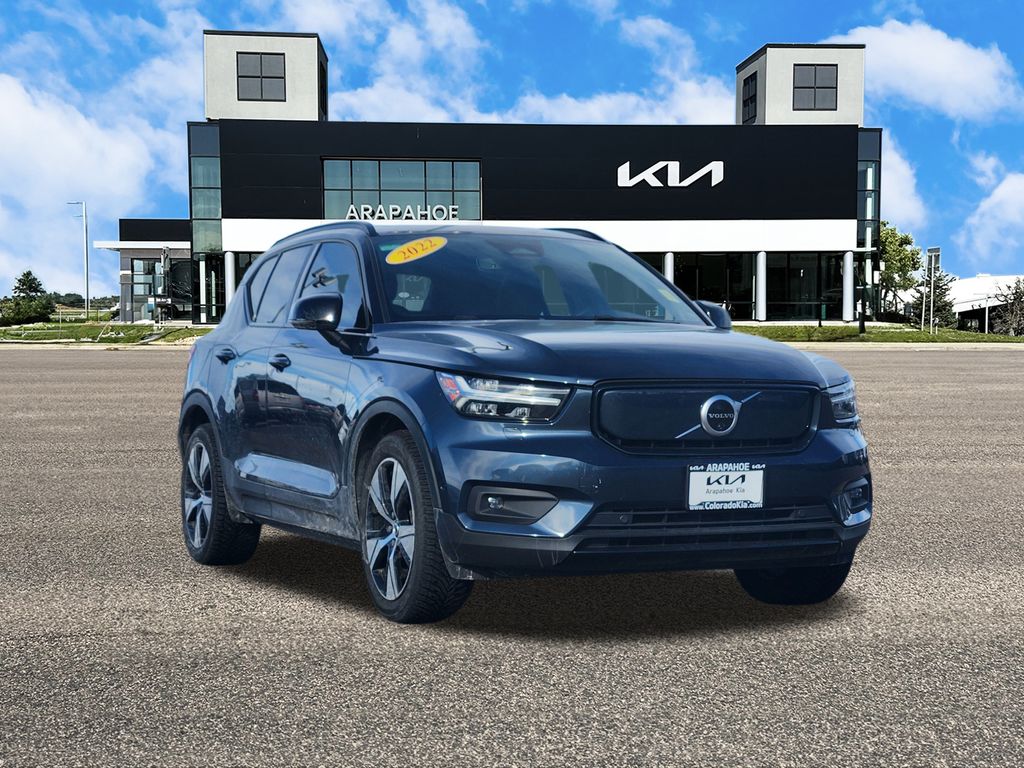 Used 2022 Volvo XC40 Plus with VIN YV4ED3UR9N2695138 for sale in Centennial, CO