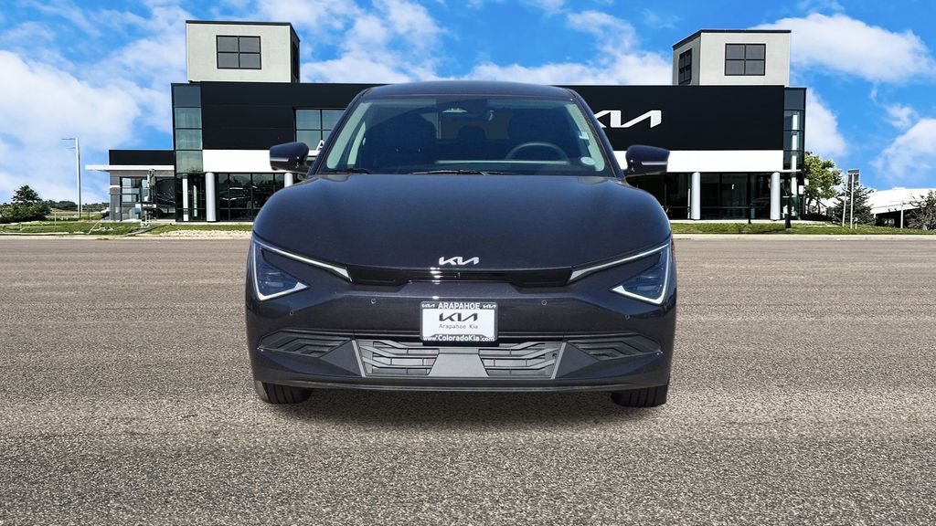 2025 Kia EV6 Light photo 3