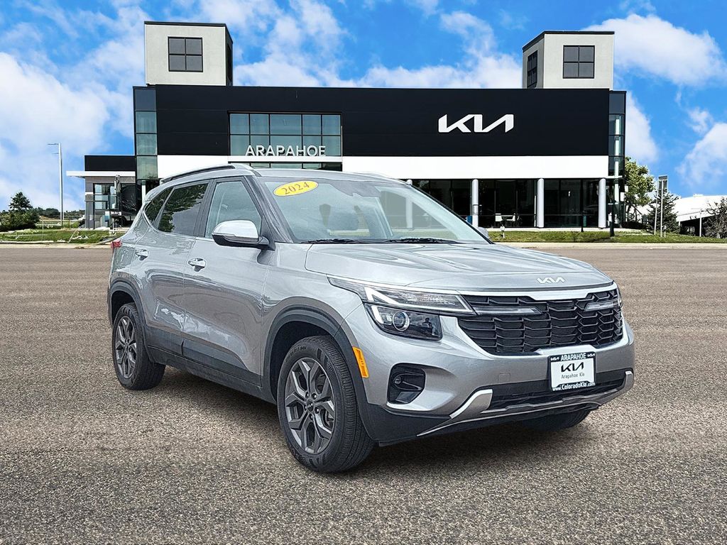Certified 2024 Kia Seltos S with VIN KNDEUCAA7R7585988 for sale in Centennial, CO
