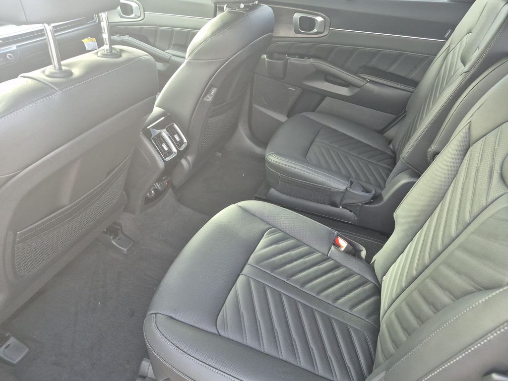 2026 Kia Sorento X-Line SX Prestige - Photo 10